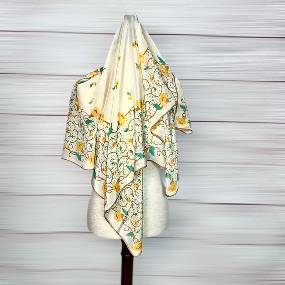 Vintage Ray Strauss Silk Scarf Ivory Floral Green Yellow Tan 35x35” Japan - Picture 3 of 10